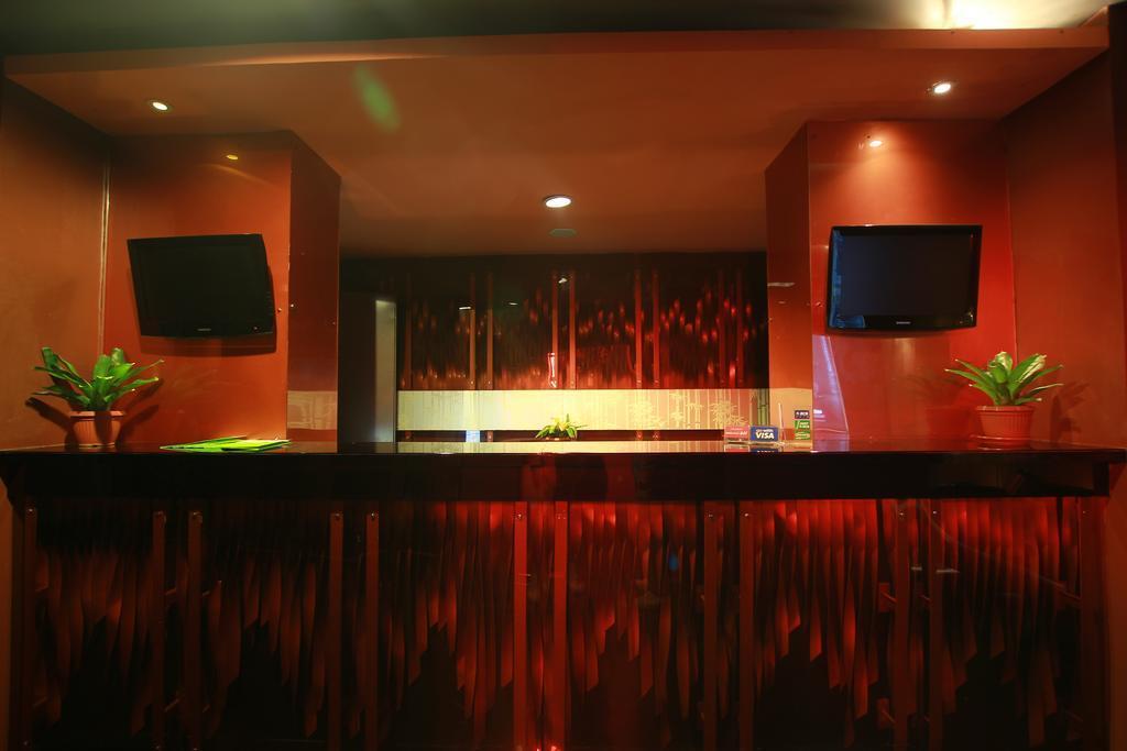 阿托特尔雅加达火花生活酒店 外观 照片