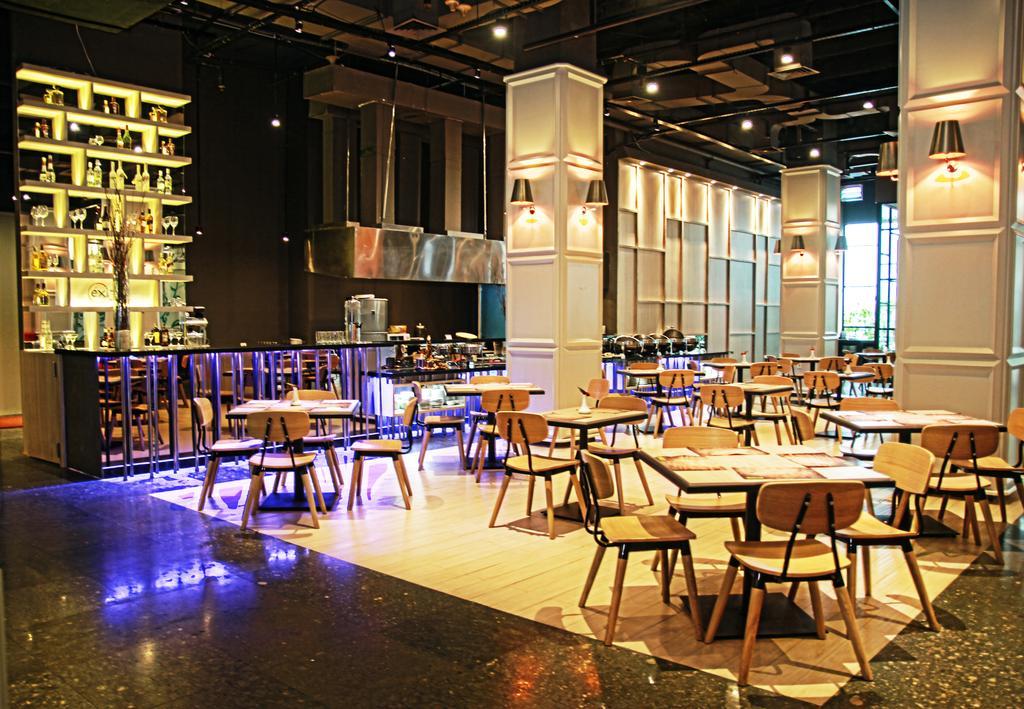 阿托特尔雅加达火花生活酒店 外观 照片